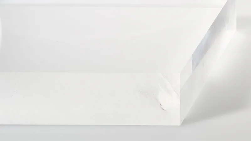 Varianta Solid Materials a pânzei de ferăstrău vertical pentru mase plastice